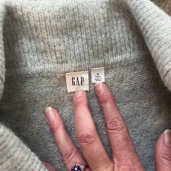 Gap sweater - Picture 4 of 6